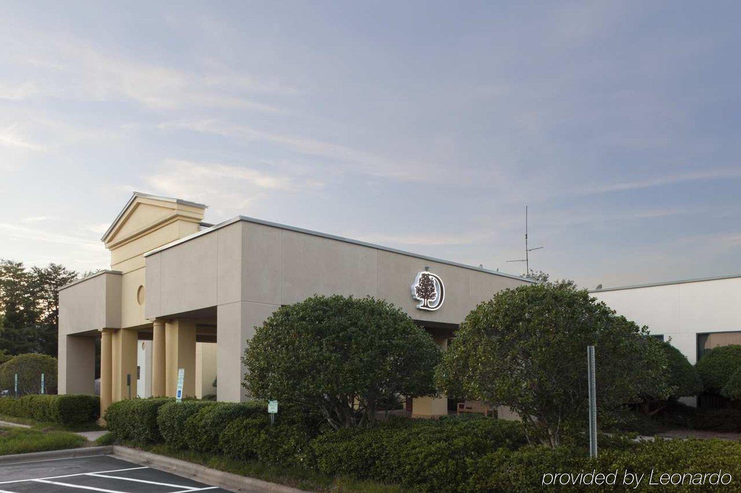 Doubletree By Hilton Charlotte Airport Hotel Eksteriør billede