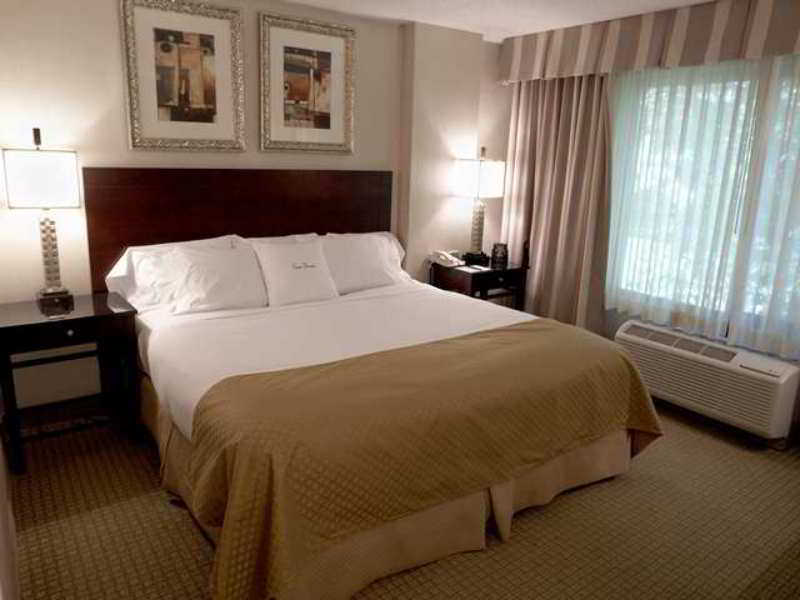 Doubletree By Hilton Charlotte Airport Hotel Eksteriør billede